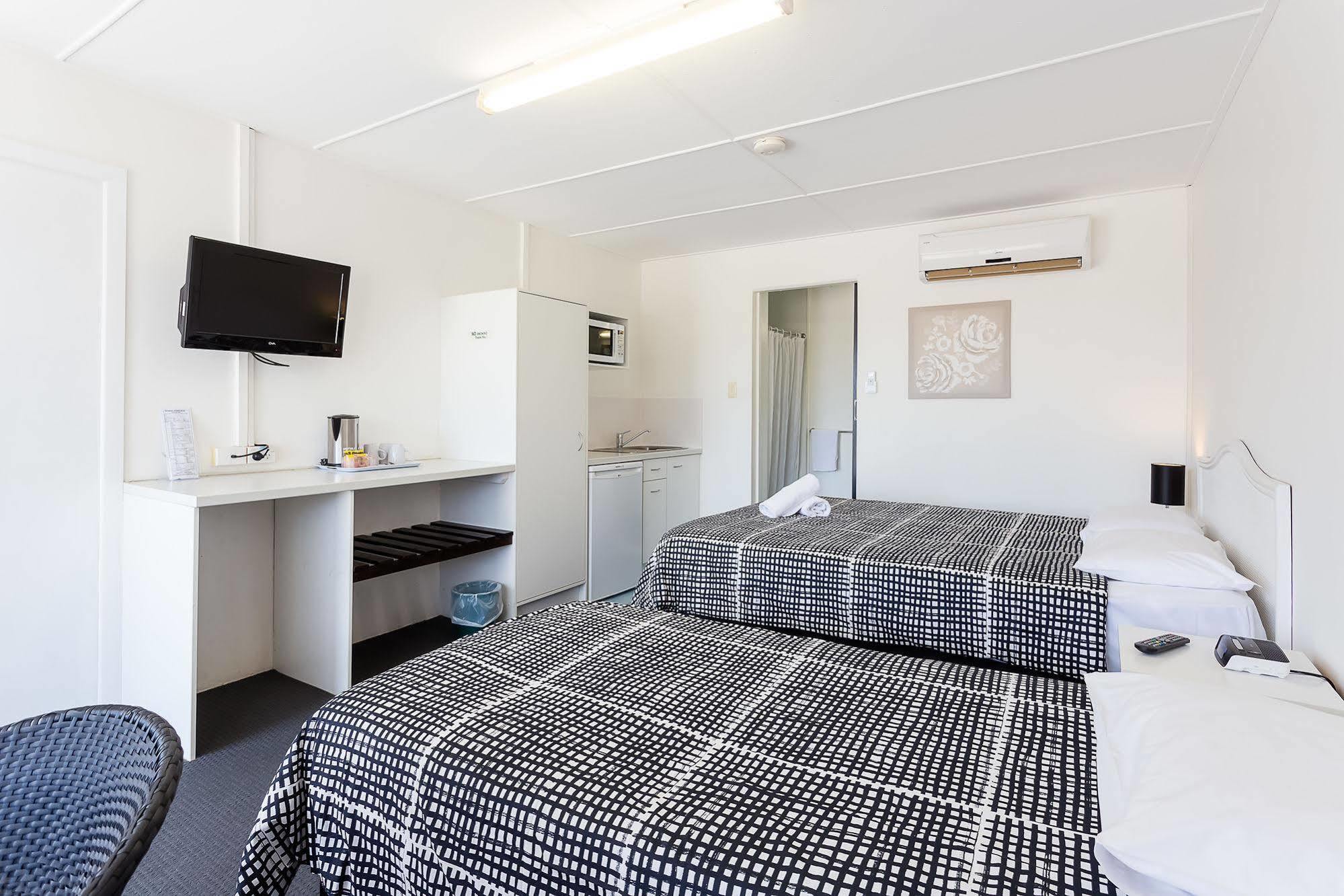 Wynnum Anchor Motel Brisbane Exterior photo