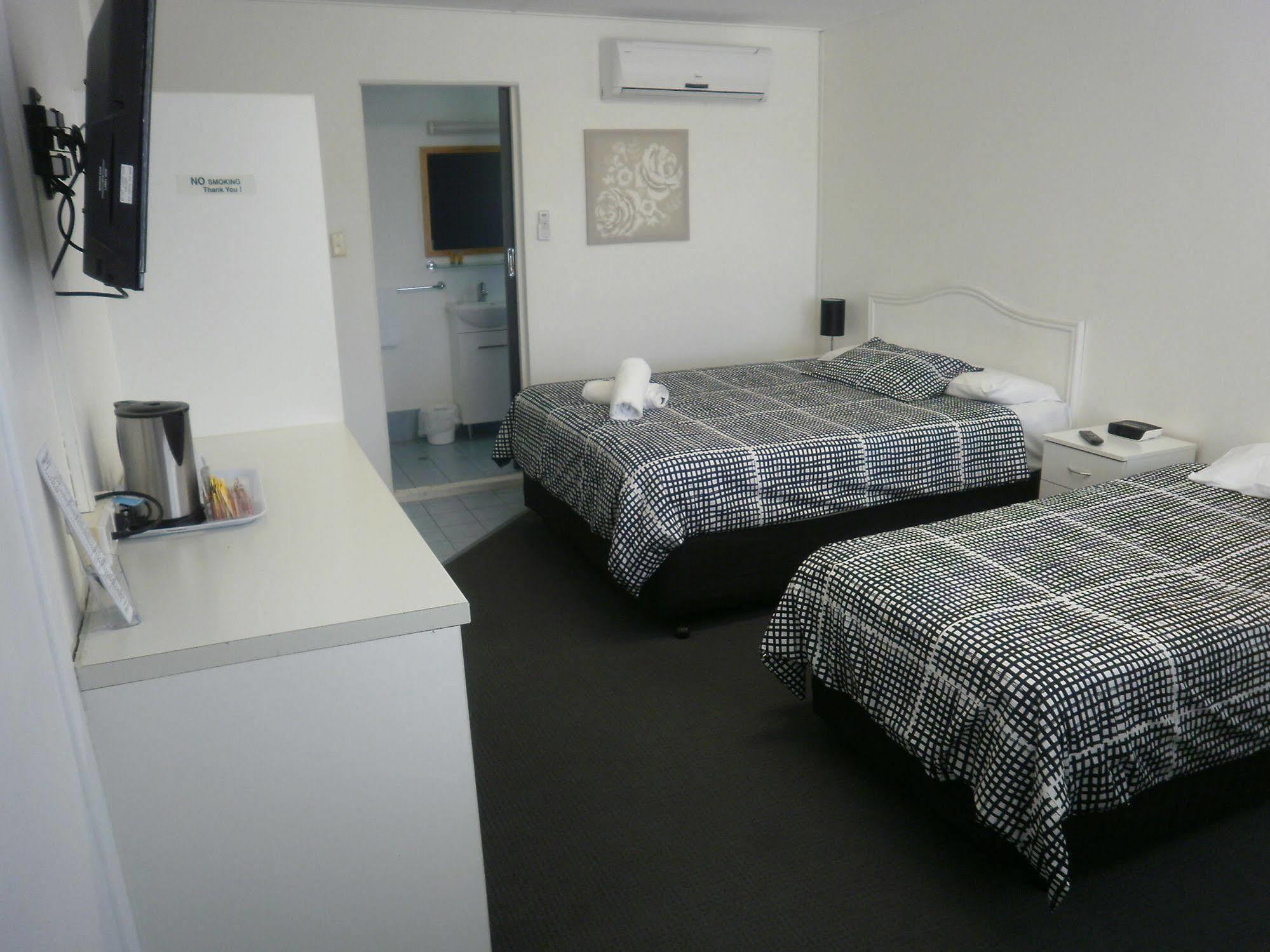 Wynnum Anchor Motel Brisbane Exterior photo
